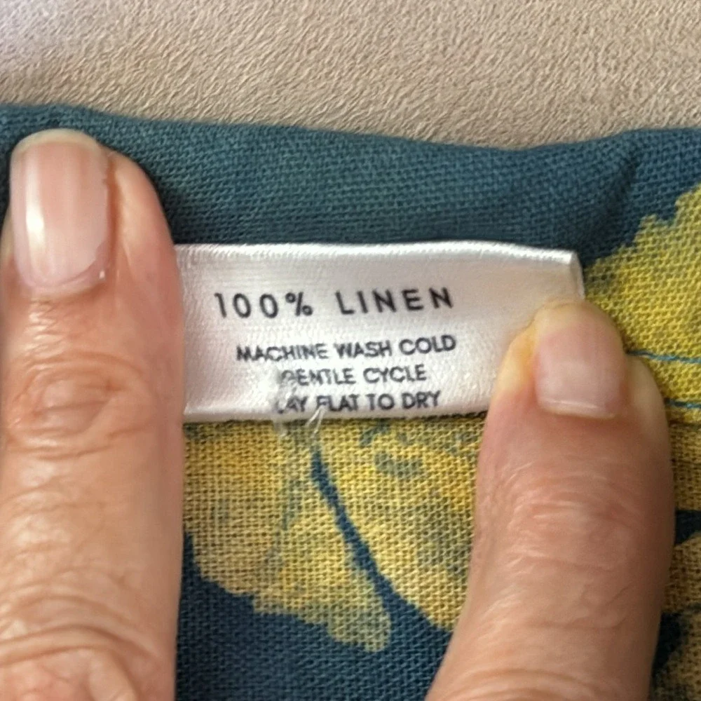 SWAHILI COAST. 100% Linen Shirt. Hand‎ made. Mollusk Print. Button down. S.